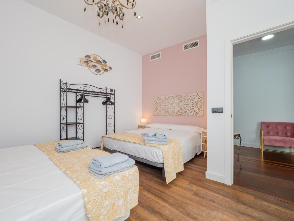 Gran Constitucion Plaza Malagamanagement Apartment Ngoại thất bức ảnh