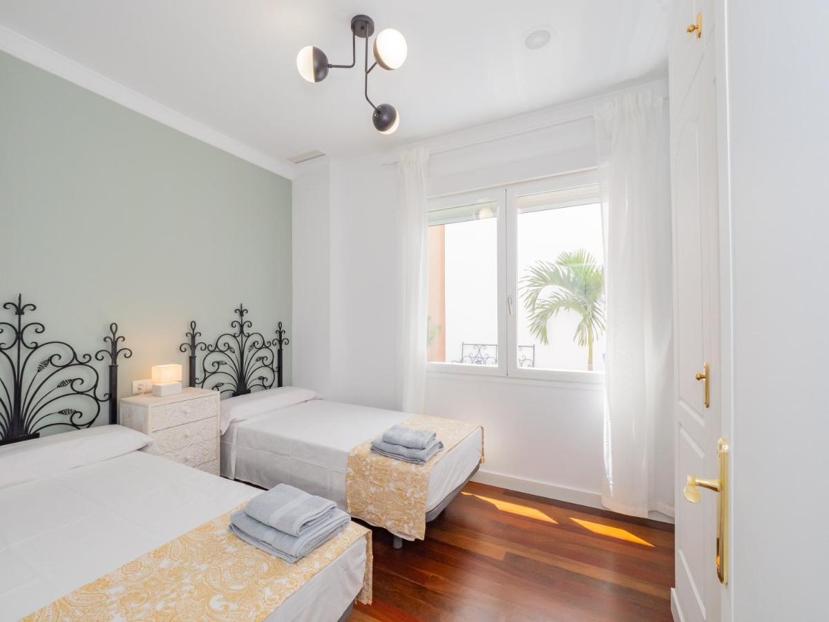 Gran Constitucion Plaza Malagamanagement Apartment Ngoại thất bức ảnh